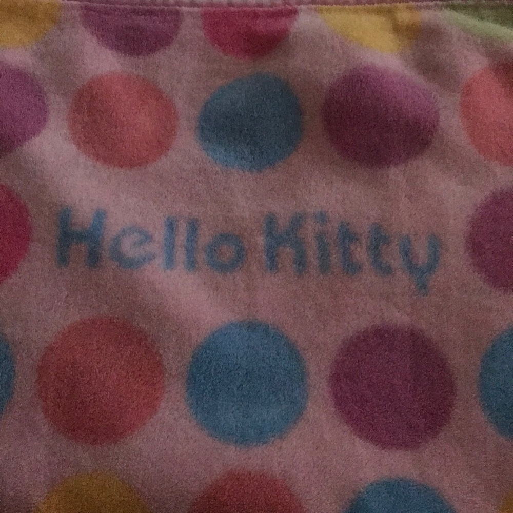 Hello Kitty Throw